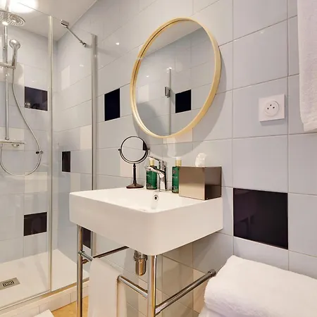 Hotel Cocoon 3*